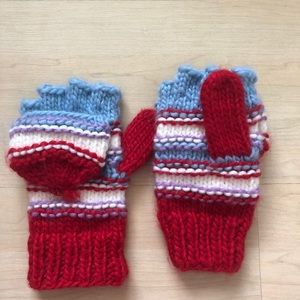 Knit finger mittens